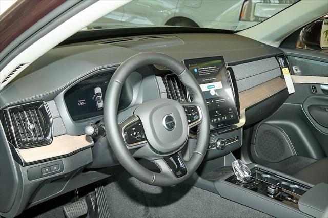 new 2025 Volvo XC90 Plug-In Hybrid car