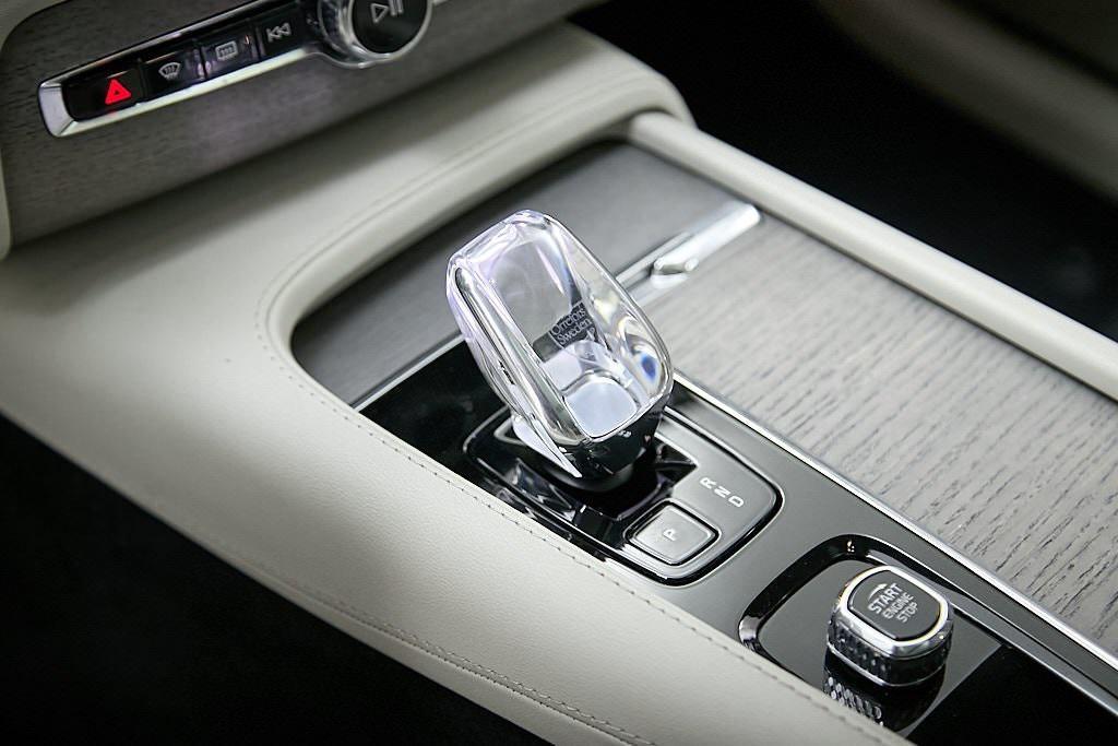 used 2023 Volvo XC90 Recharge Plug-In Hybrid car, priced at $51,995