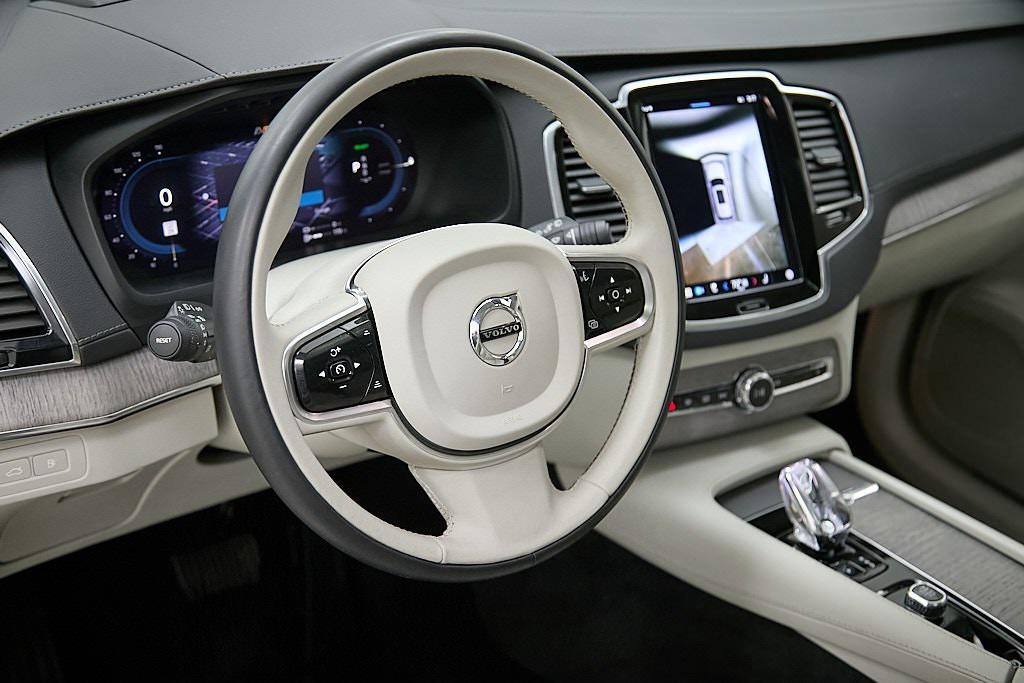 used 2023 Volvo XC90 Recharge Plug-In Hybrid car, priced at $51,995