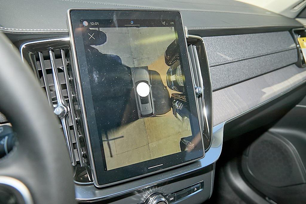 new 2026 Volvo XC90 car, priced at $72,350