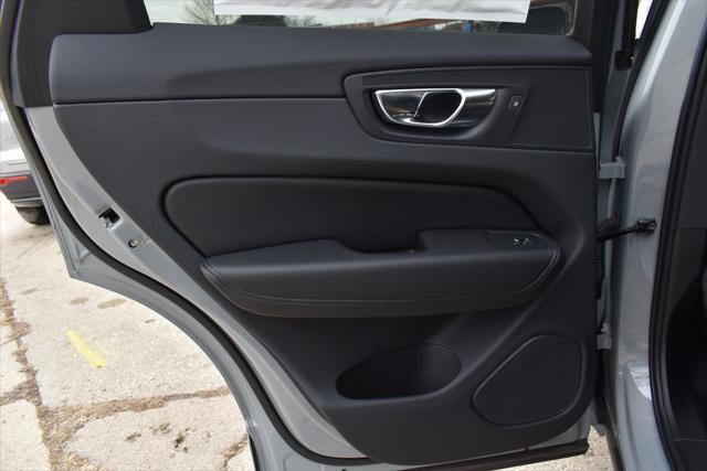 new 2025 Volvo XC60 car