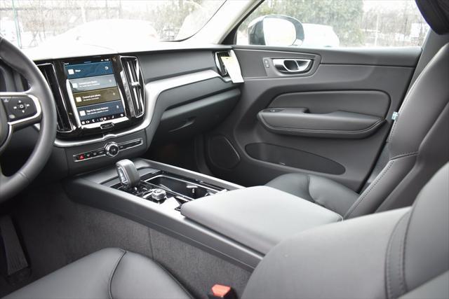 new 2025 Volvo XC60 car