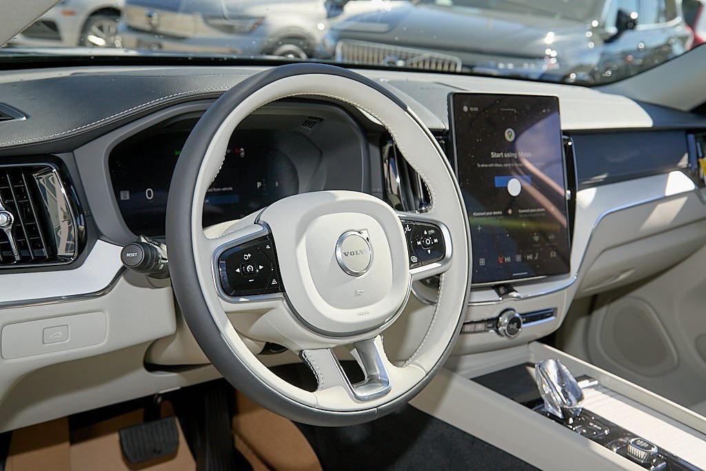 new 2026 Volvo XC60 car, priced at $60,110