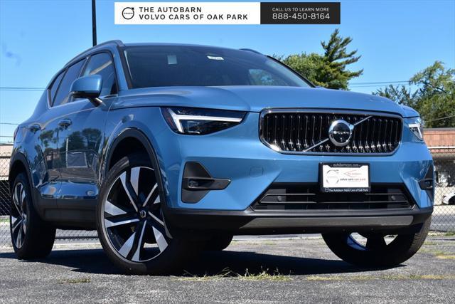 new 2025 Volvo XC40 car