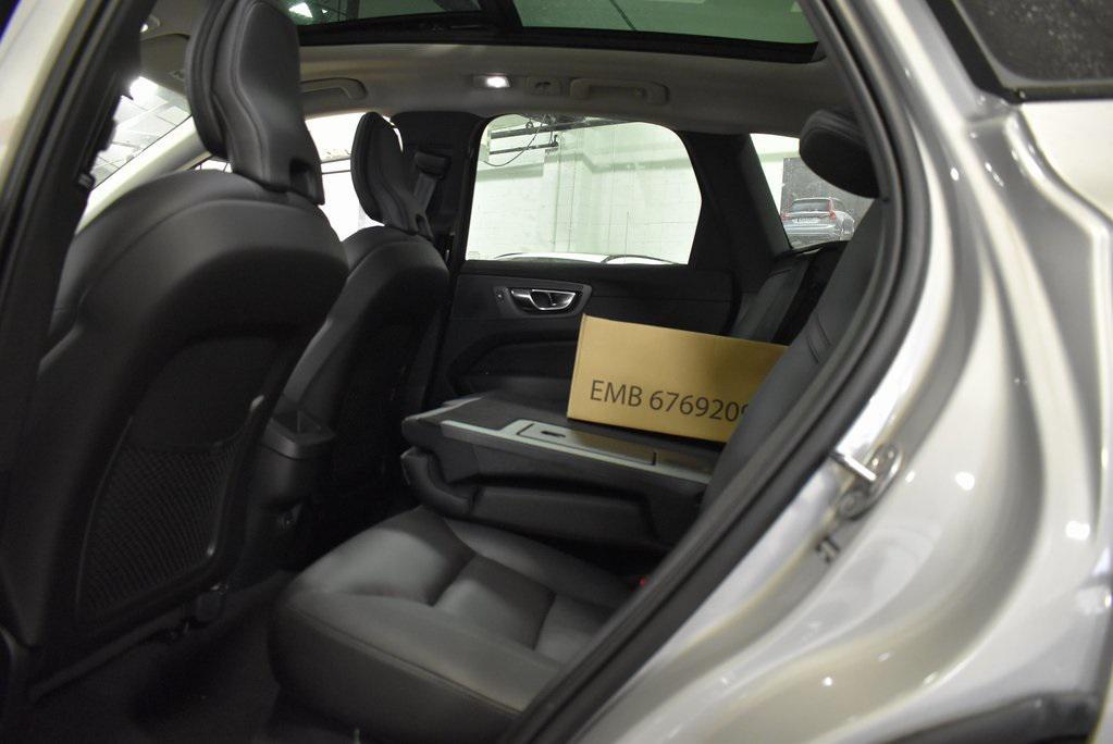 new 2025 Volvo XC60 car, priced at $49,257