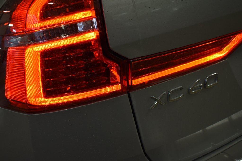 new 2025 Volvo XC60 car, priced at $49,257