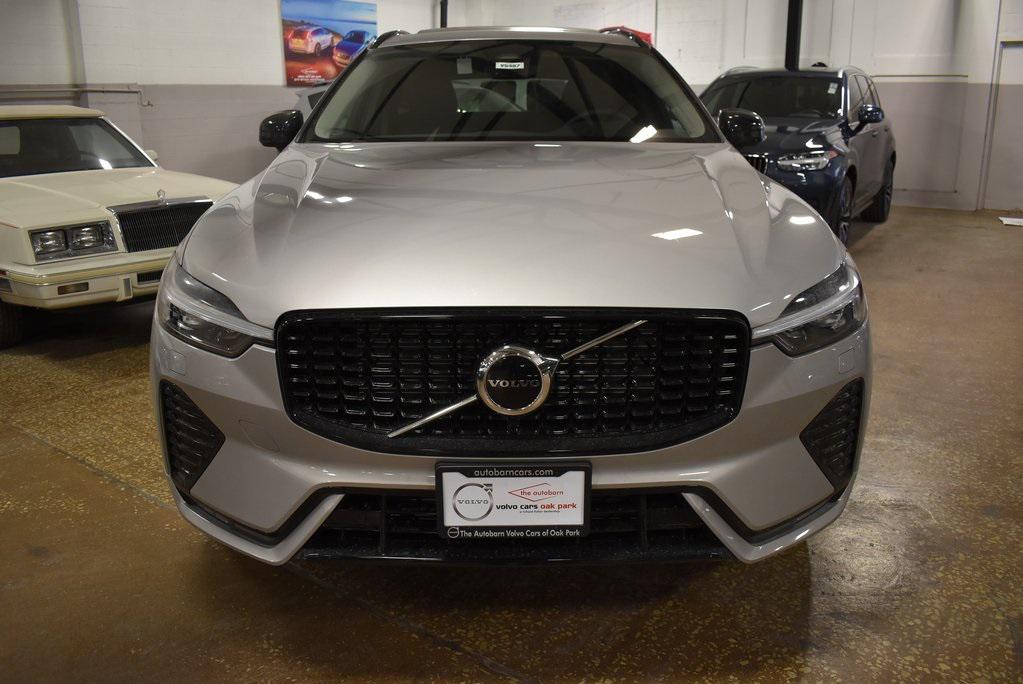 new 2025 Volvo XC60 car, priced at $49,257
