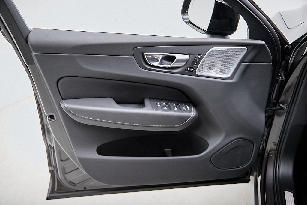 used 2025 Volvo XC60 Plug-In Hybrid car, priced at $63,995