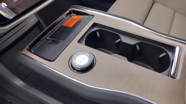 new 2025 Volvo EX90 car