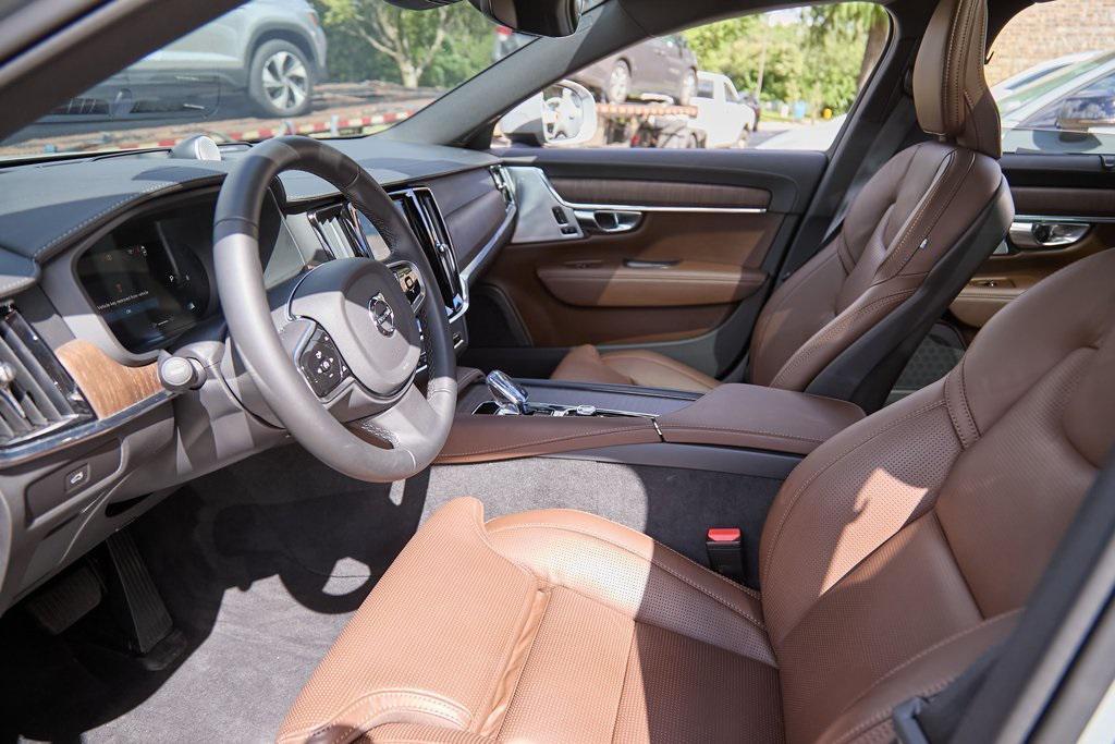 used 2024 Volvo V90 Cross Country car, priced at $64,995