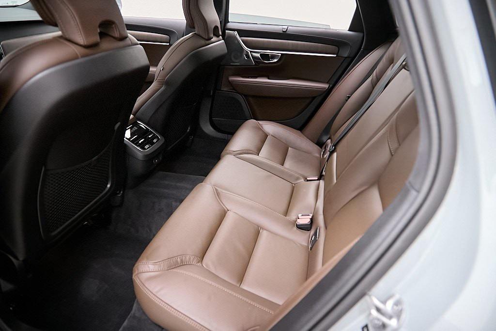 used 2024 Volvo V90 Cross Country car, priced at $63,495