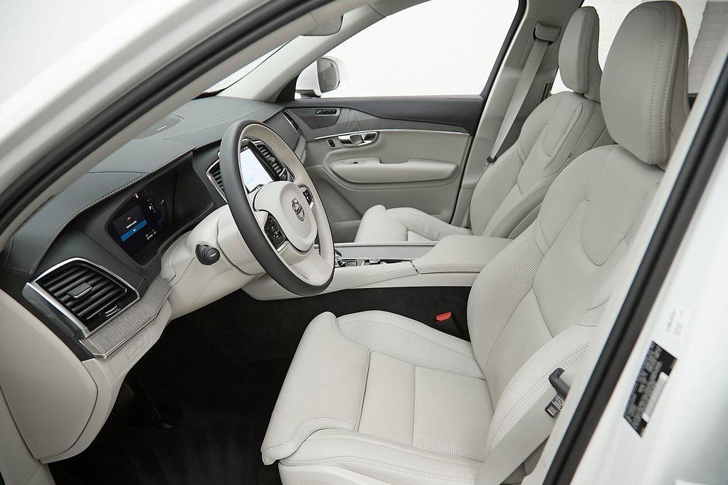 used 2025 Volvo XC90 Plug-In Hybrid car, priced at $64,495