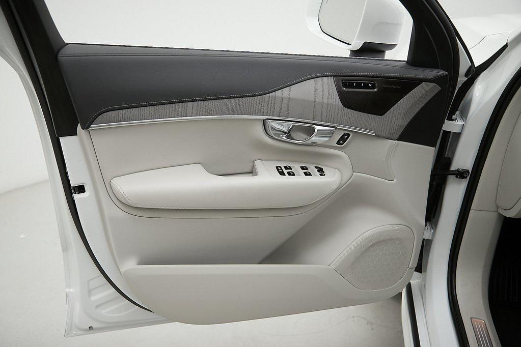 used 2025 Volvo XC90 Plug-In Hybrid car, priced at $64,495