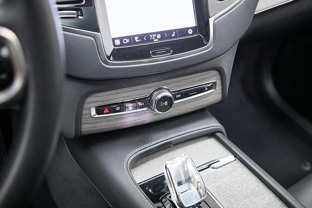 used 2023 Volvo XC90 car, priced at $44,995