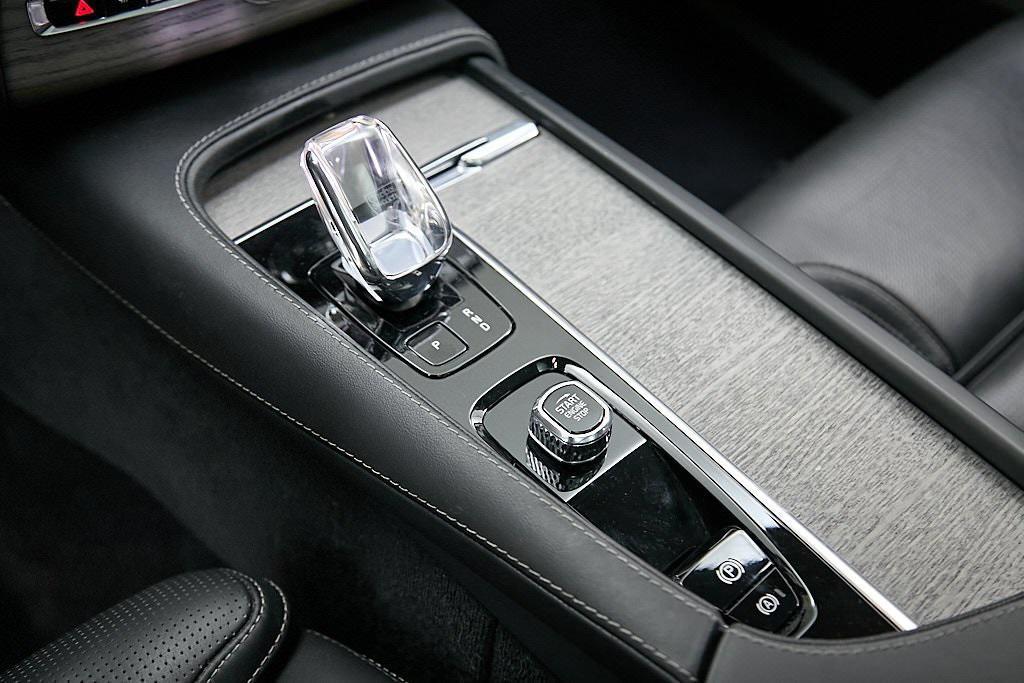 used 2023 Volvo XC90 car, priced at $44,995