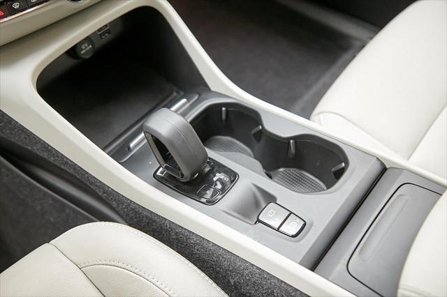used 2022 Volvo XC40 car, priced at $30,995