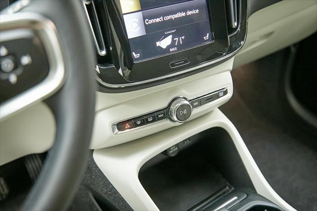 used 2022 Volvo XC40 car, priced at $30,995