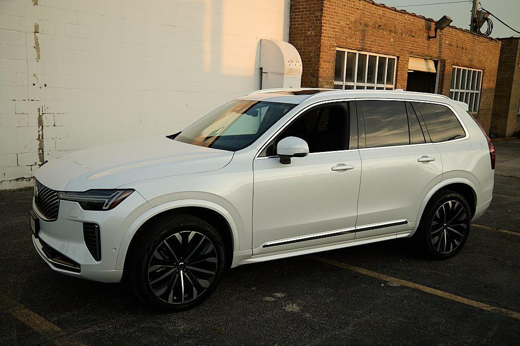 new 2025 Volvo XC90 car, priced at $64,042