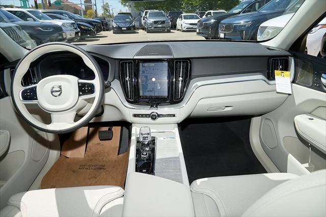 new 2025 Volvo XC60 Plug-In Hybrid car