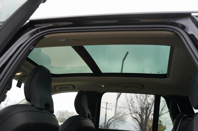 new 2025 Volvo XC90 car, priced at $57,434