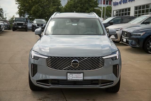 new 2025 Volvo XC90 Plug-In Hybrid car