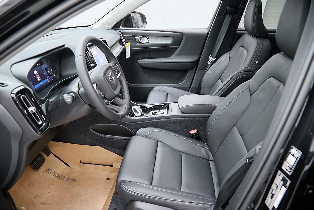 new 2026 Volvo XC40 car, priced at $51,975