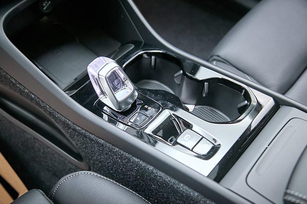 new 2026 Volvo XC40 car, priced at $51,975