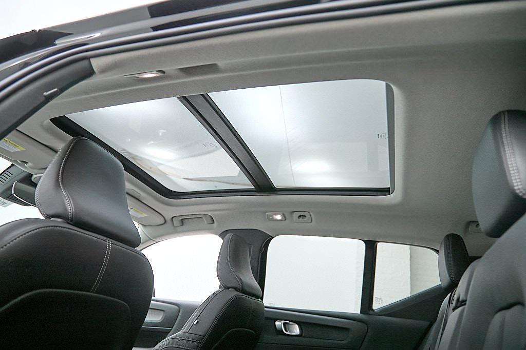 new 2026 Volvo XC40 car, priced at $51,975