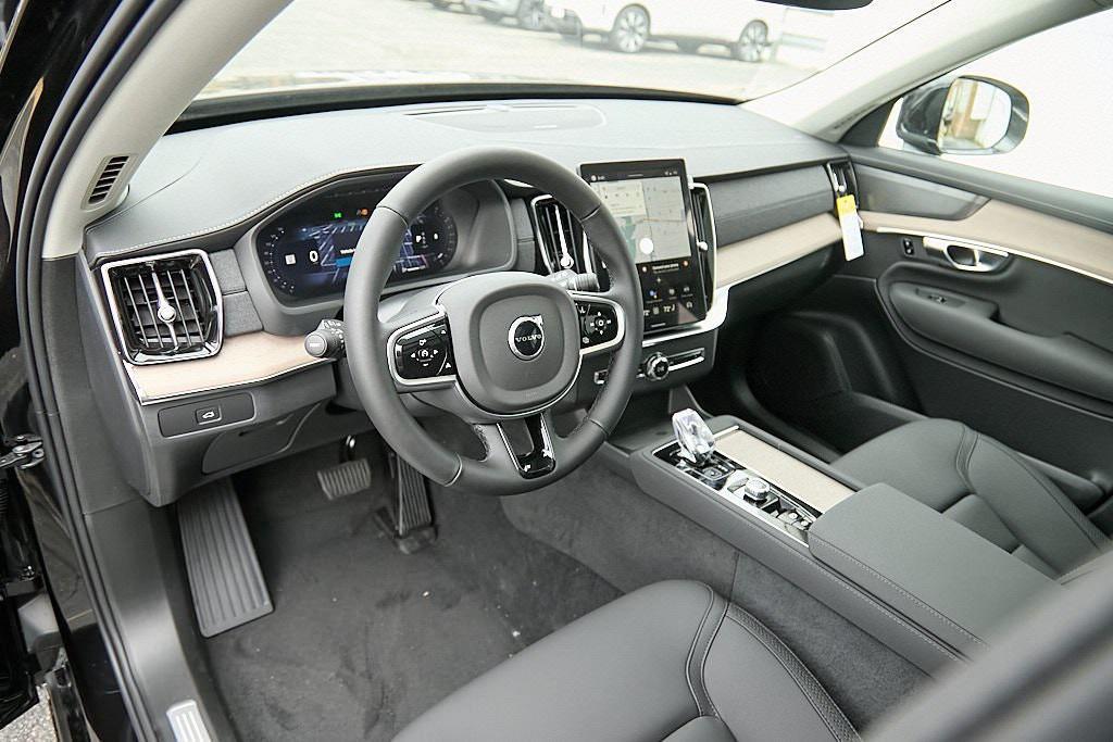 new 2026 Volvo XC90 car, priced at $68,825