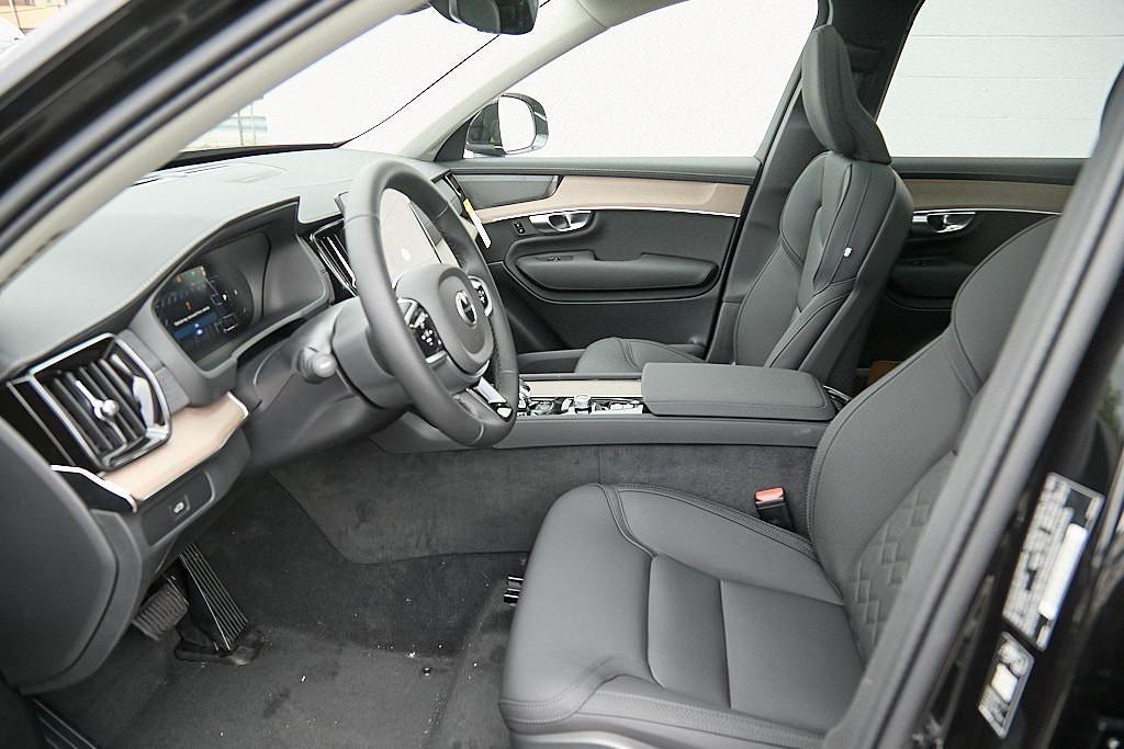 new 2026 Volvo XC90 car, priced at $68,825