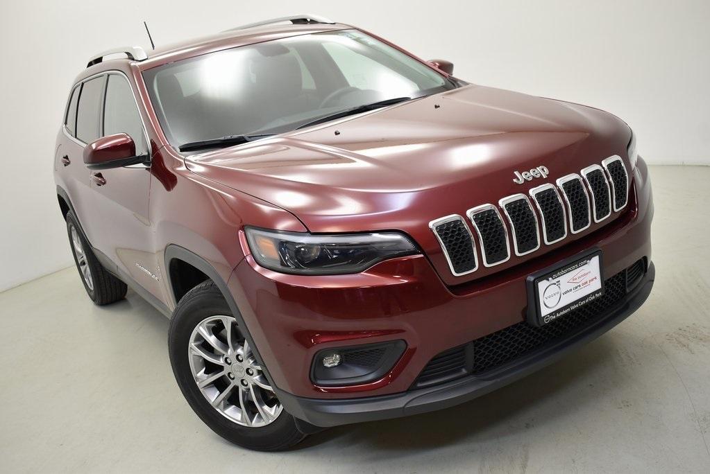 used 2019 Jeep Cherokee car, priced at $20,892