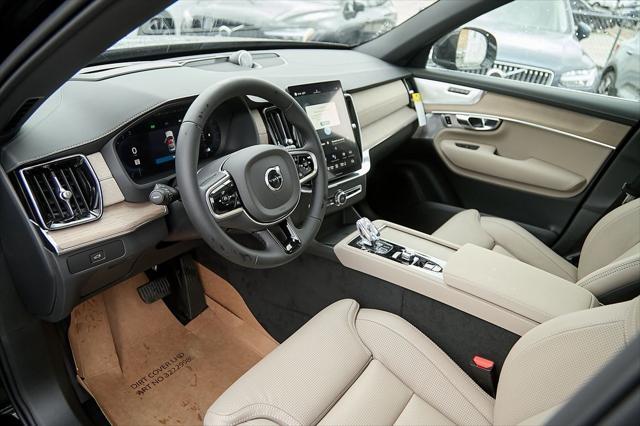 new 2025 Volvo XC90 car