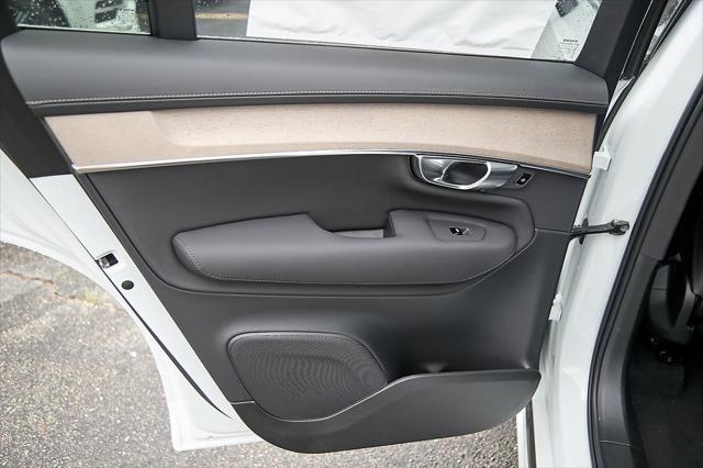 new 2025 Volvo XC90 car