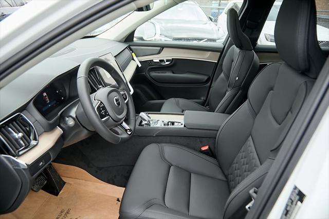 new 2025 Volvo XC90 car