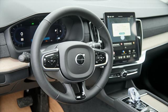 new 2025 Volvo XC90 car