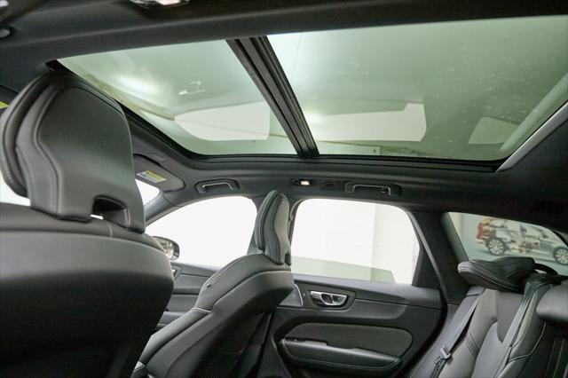 used 2022 Volvo XC60 car, priced at $42,995