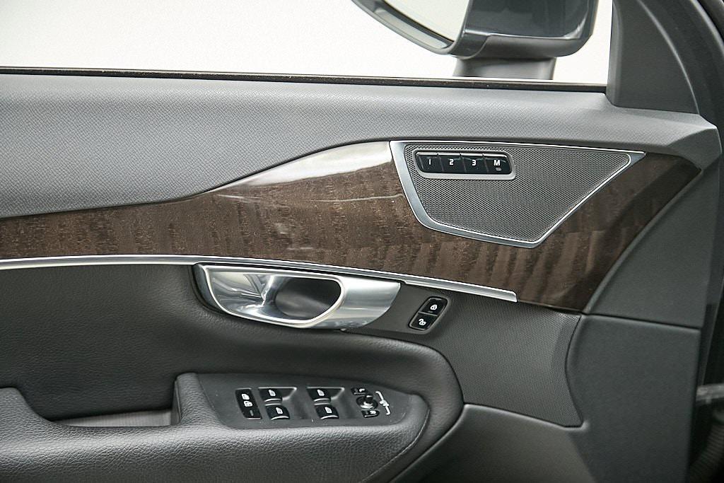 used 2017 Volvo XC90 car, priced at $18,495