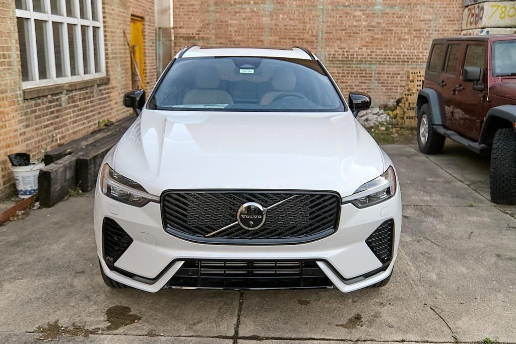 new 2026 Volvo XC60 Plug-In Hybrid car, priced at $66,285