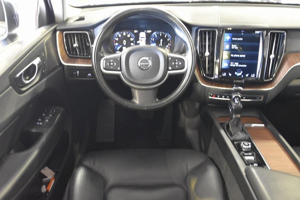 used 2021 Volvo XC60 car, priced at $26,880