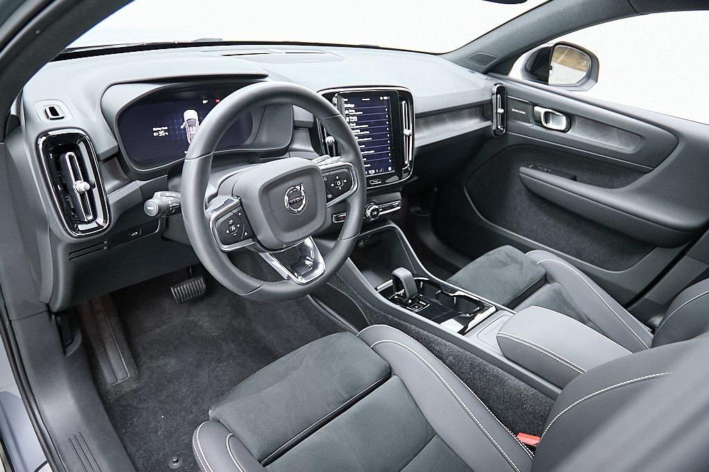 used 2023 Volvo C40 Recharge Pure Electric car, priced at $27,995