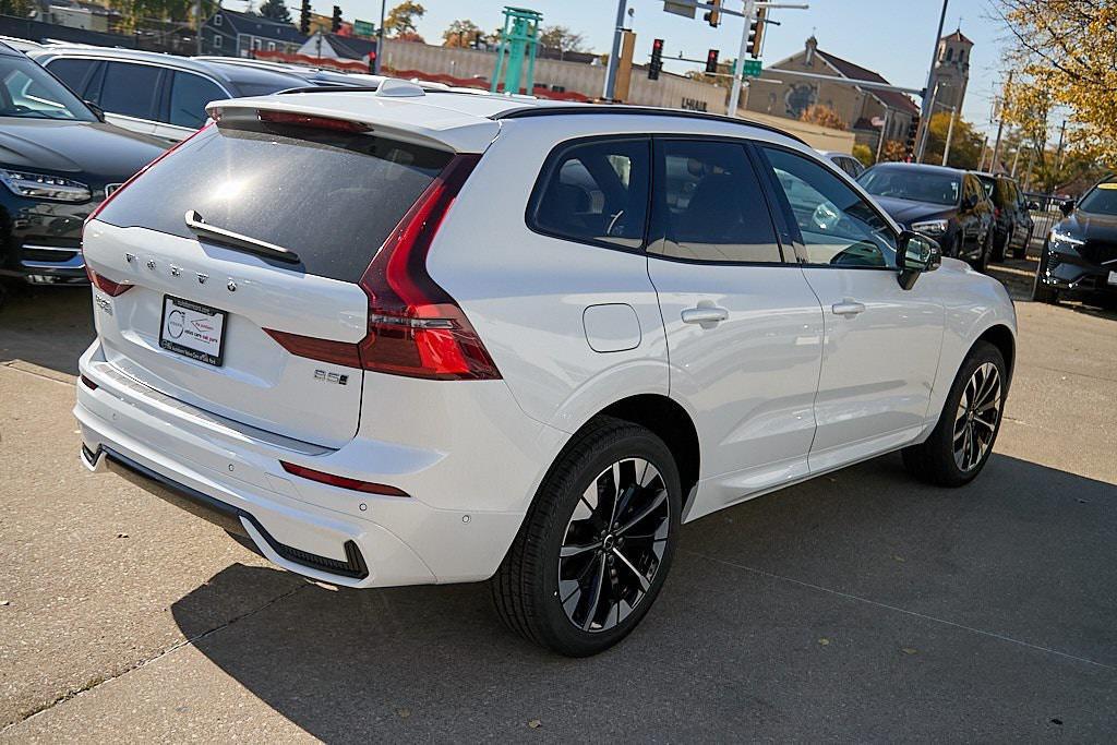 new 2026 Volvo XC60 car, priced at $54,985