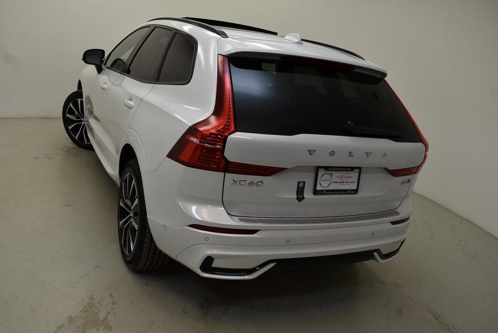 new 2024 Volvo XC60 car