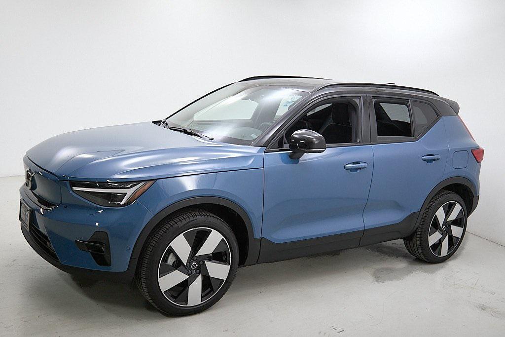 used 2023 Volvo XC40 Recharge Pure Electric car, priced at $34,995