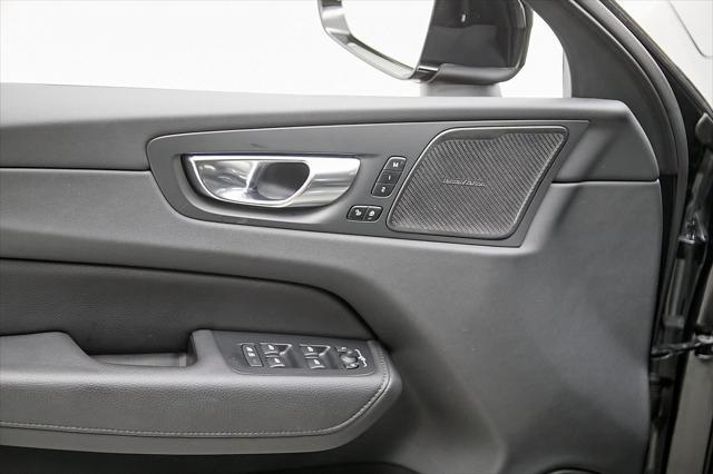 used 2022 Volvo XC60 car, priced at $38,698