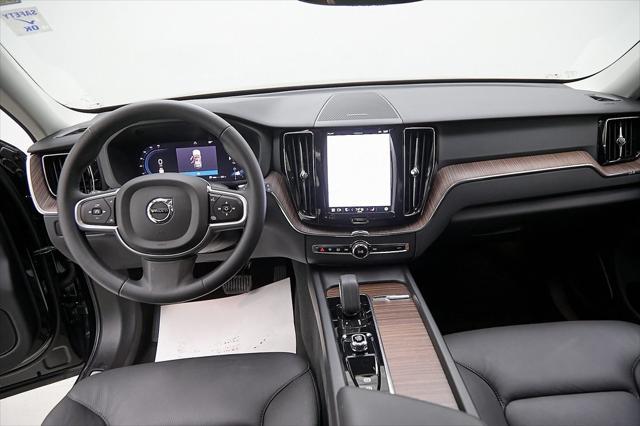 used 2022 Volvo XC60 car, priced at $38,698