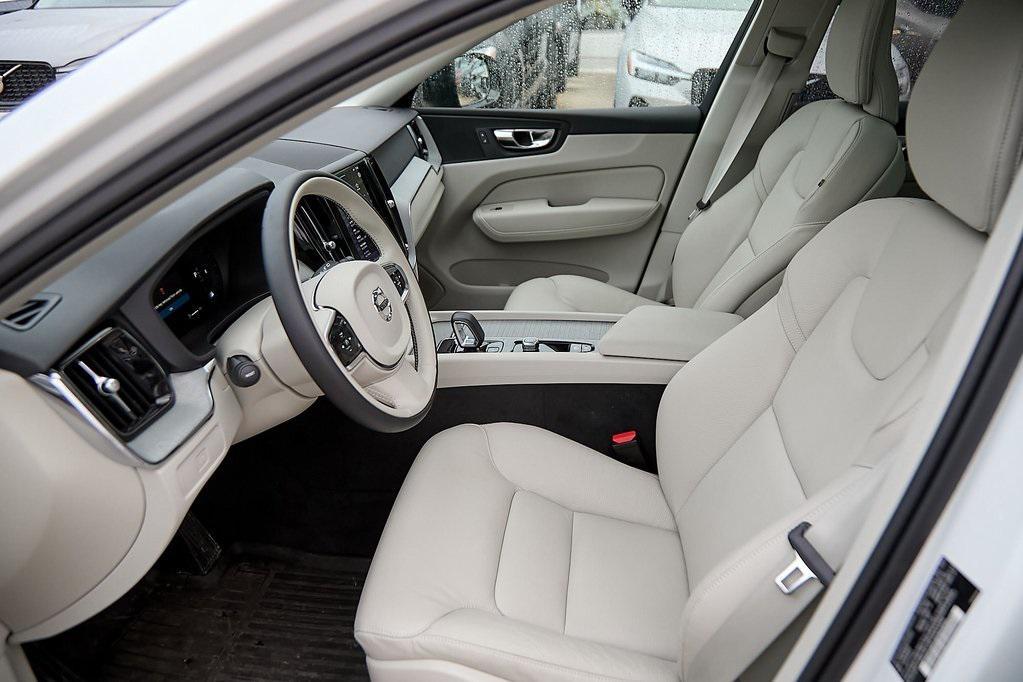 new 2025 Volvo XC60 car, priced at $50,547