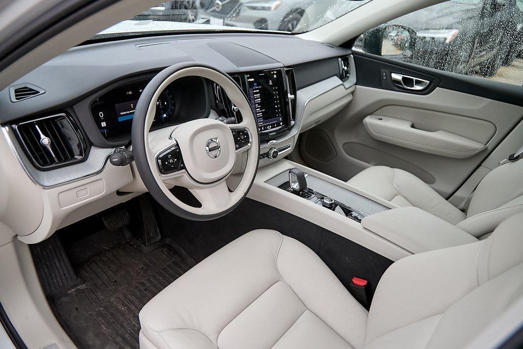 new 2025 Volvo XC60 car, priced at $50,547