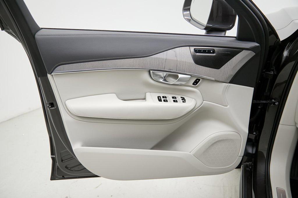 used 2024 Volvo XC90 Recharge Plug-In Hybrid car, priced at $57,995