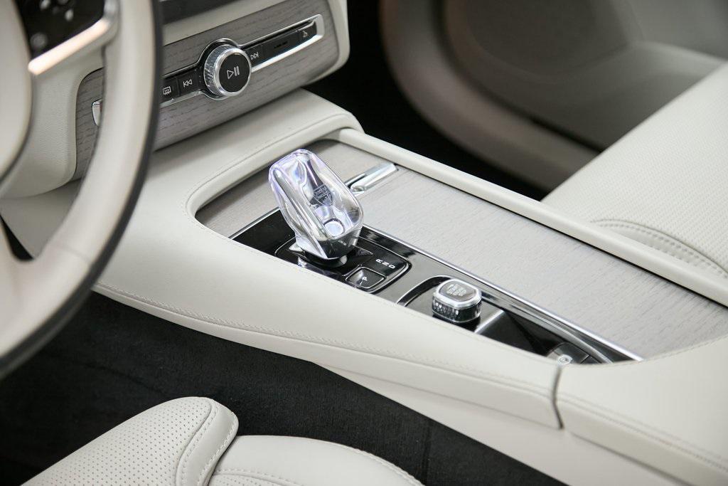 used 2024 Volvo XC90 Recharge Plug-In Hybrid car, priced at $57,995