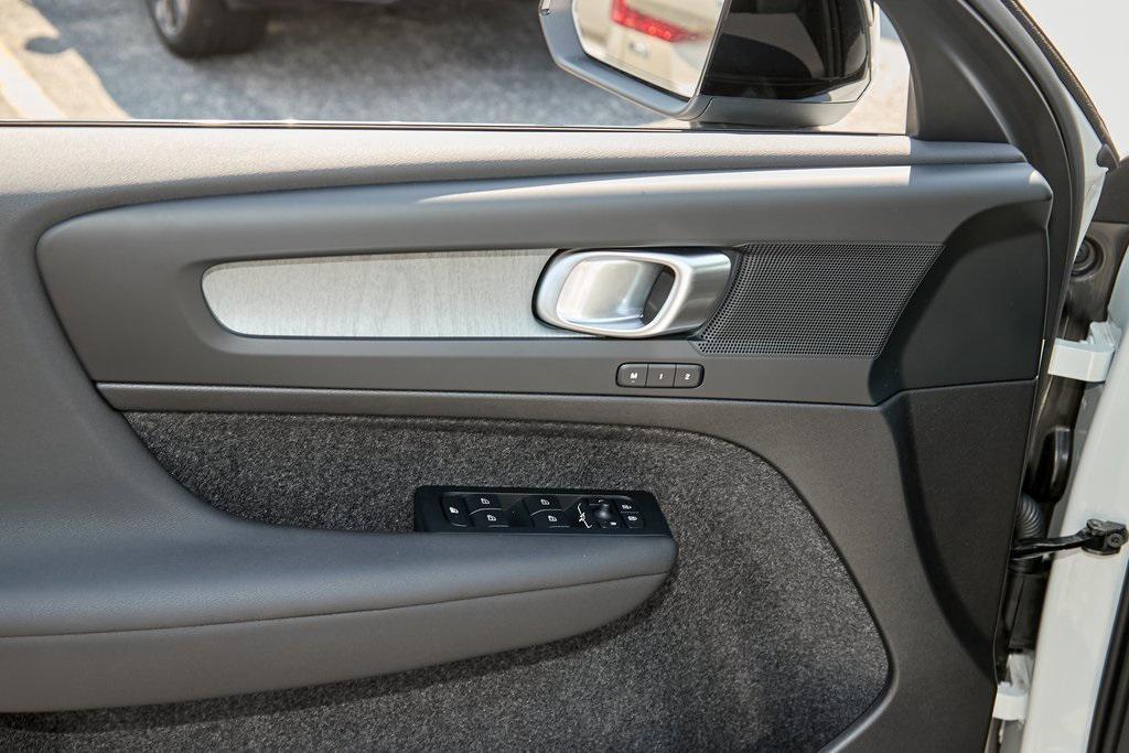 new 2026 Volvo XC40 car, priced at $42,995